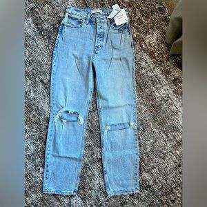 NWT Abercrombie The Dad High Rise Jeans Size 25/0R